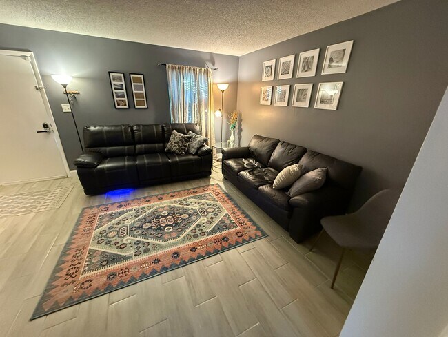 Foto del edificio - 5707 Bramblegate Rd