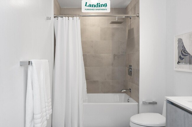 Building Photo - 1005 Spring Garden Rd