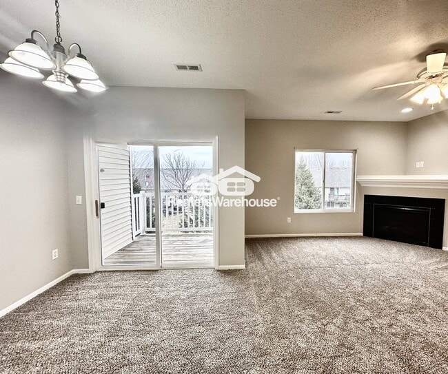 Foto del edificio - 2323 E Porter Ave