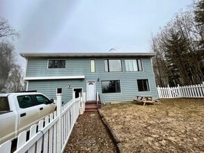 Building Photo - 1764 Pine Ridge Dr