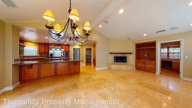 Building Photo - 4 br, 2 bath House - 7812 Wing Flight Court