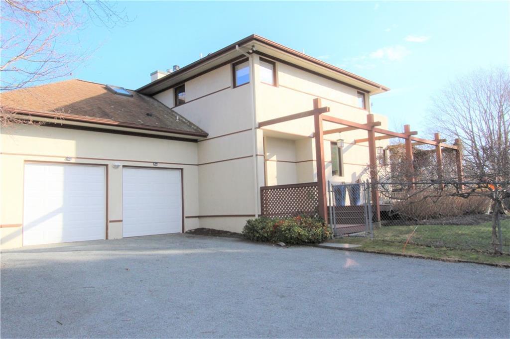 175 Ruggles Ave, Newport, RI 02840 House for Rent in Newport, RI