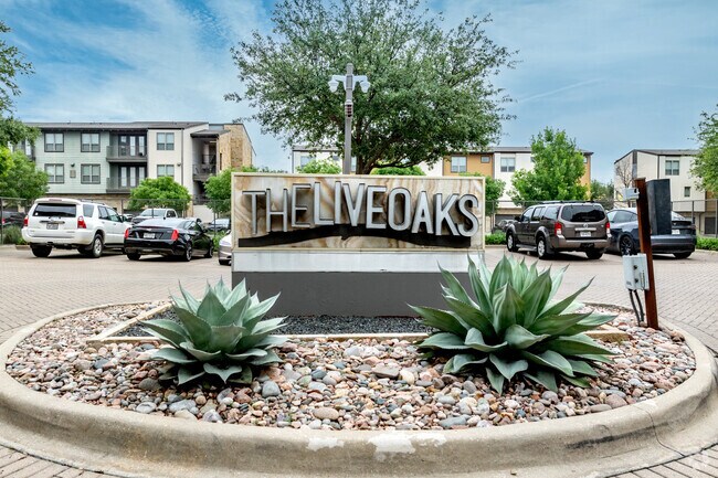Foto del interior - Branch - Live Oaks