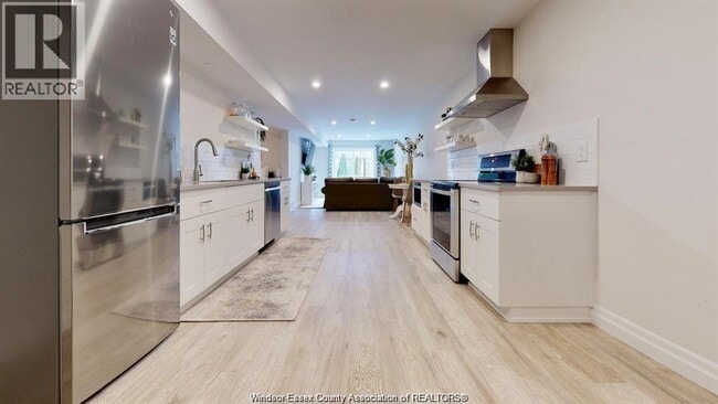 Building Photo - 87 DRAPER LOWER