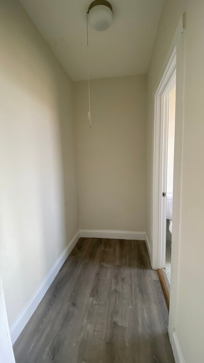 Foto del edificio - 839 W Sheridan Rd