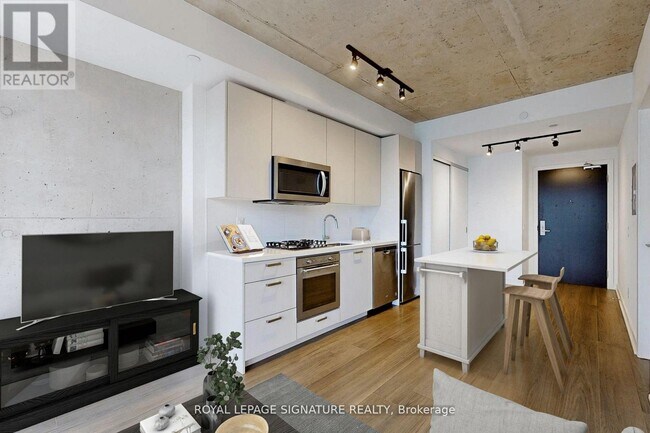 Building Photo - 55 Ontario St