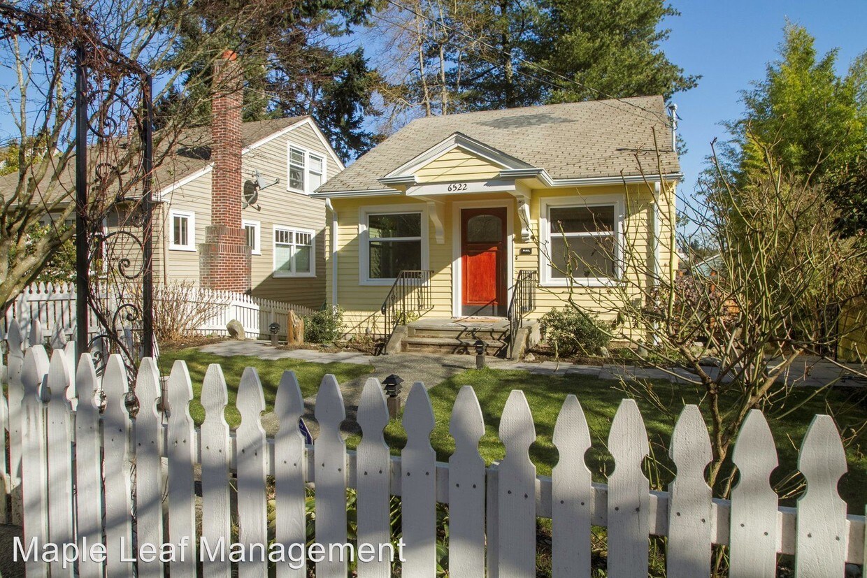 Primary Photo - 3 br, 1.5 bath House - 6522 20th Ave NE