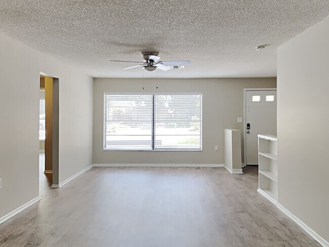 Building Photo - 3564 Dove Hollow Ct