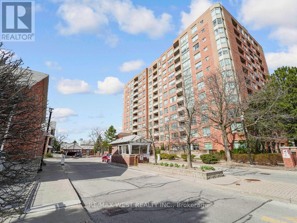 Photo principale - 850 Steeles Ave W