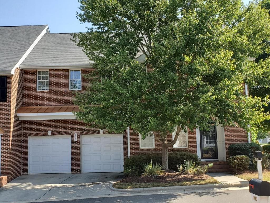 Photo - 102 Alden Village Ct