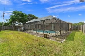 Foto del edificio - 329 SE Oakridge Dr