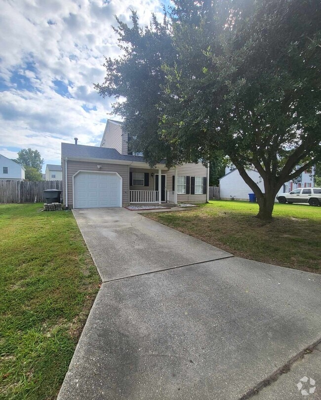 Building Photo - 959 Woodcreek Dr