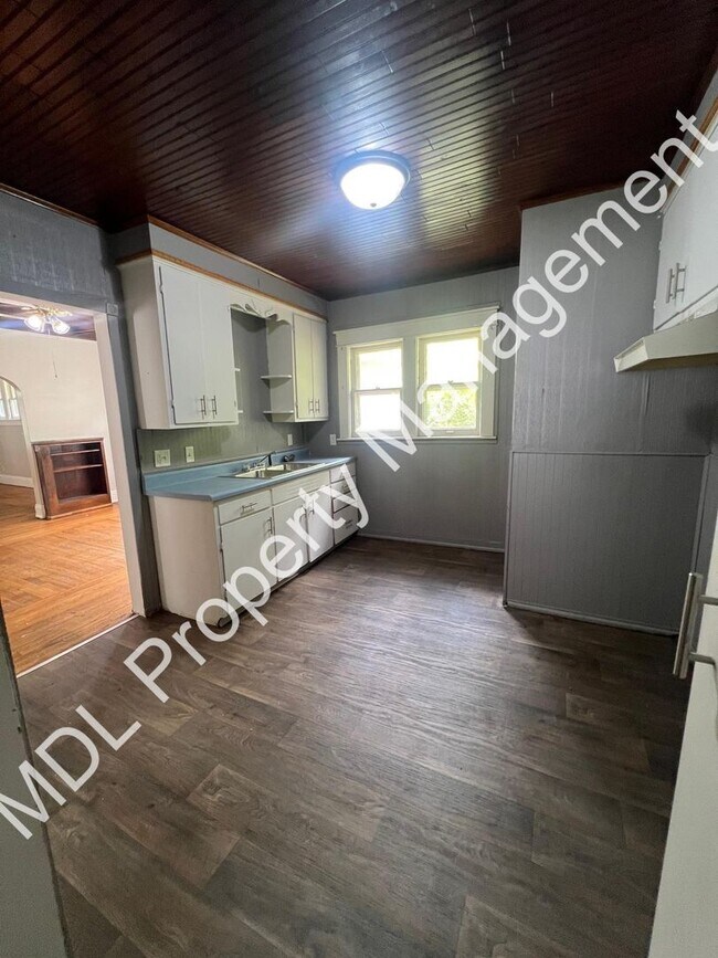 Foto del edificio - Charming 3 bedroom 2 bath