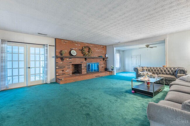Foto del edificio - 5174 Hamilton Middletown Rd