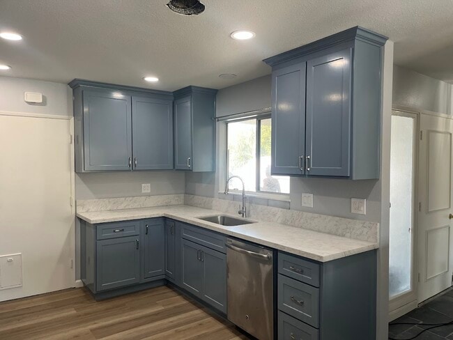 Building Photo - 1756 Rosalia Dr