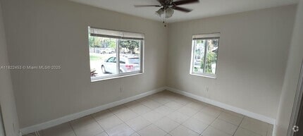 Building Photo - 2526 Taylor St