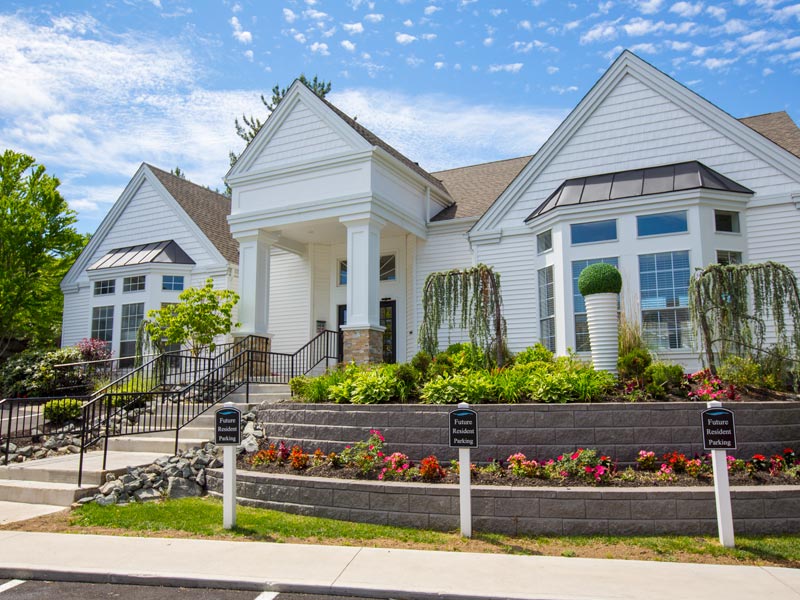 Terraces of Western Cranston Rentals Cranston, RI