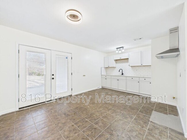 Foto del edificio - 8506 E 111 St