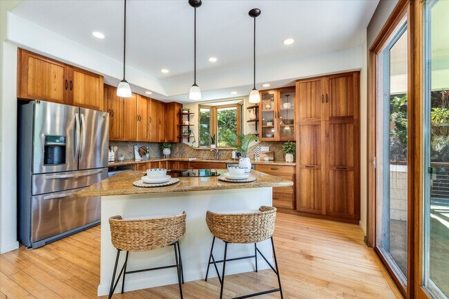 Building Photo - 2651 Waiomao Rd