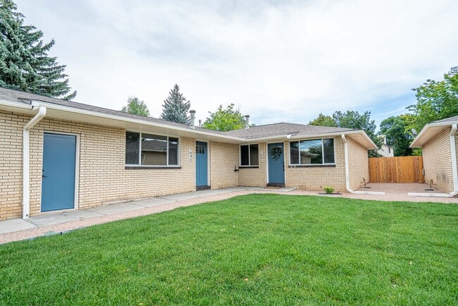 Building Photo - Charming Fully Remodeled 2 Bedroom, 1 Bath Duplex