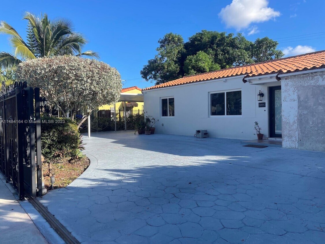 3890 NW 4th Terrace, Miami, FL 33126 House Rental in Miami, FL