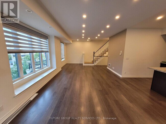 Photo du bâtiment - 70 Eastwood Park Gardens