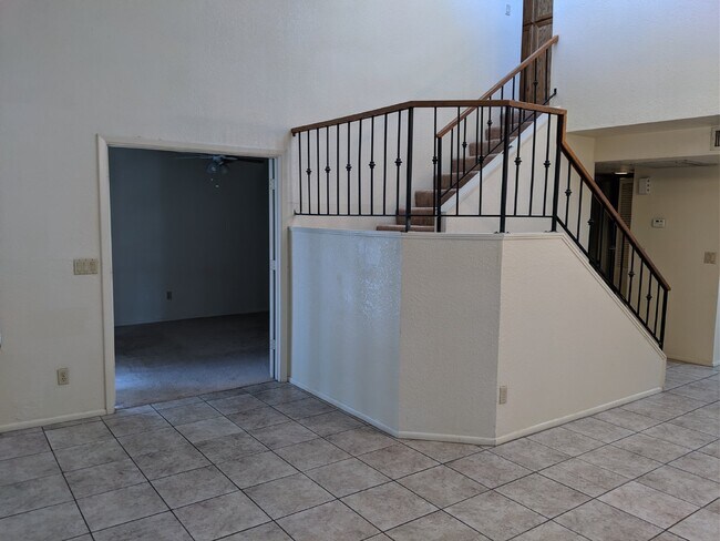 Foto del edificio - 3 Bedroom Home in Papago! Close to Tempe a...