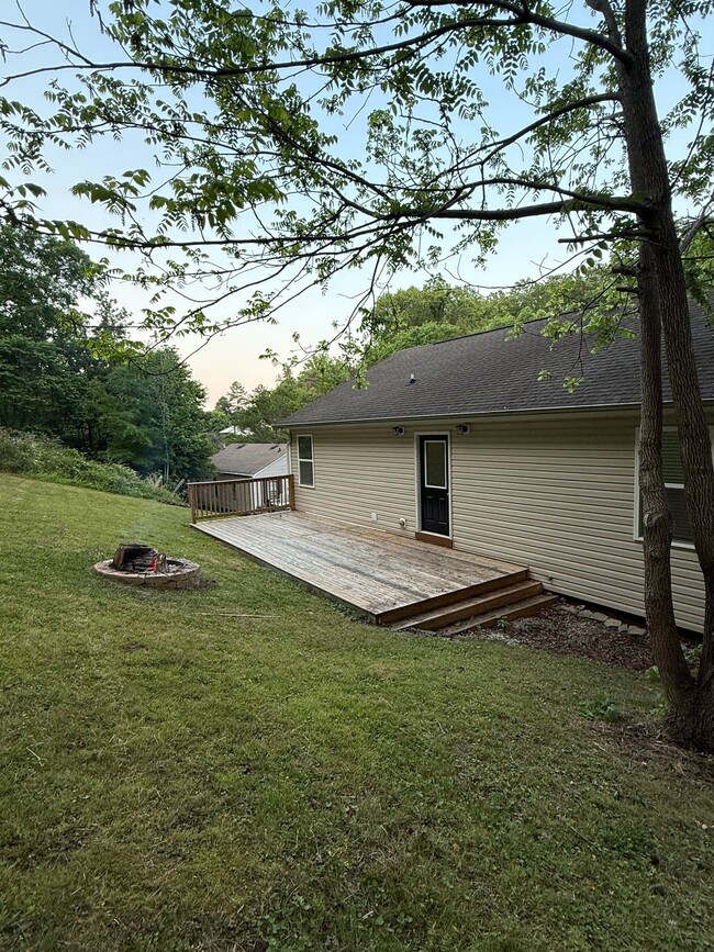 Photo - 135 Hogan Rd House