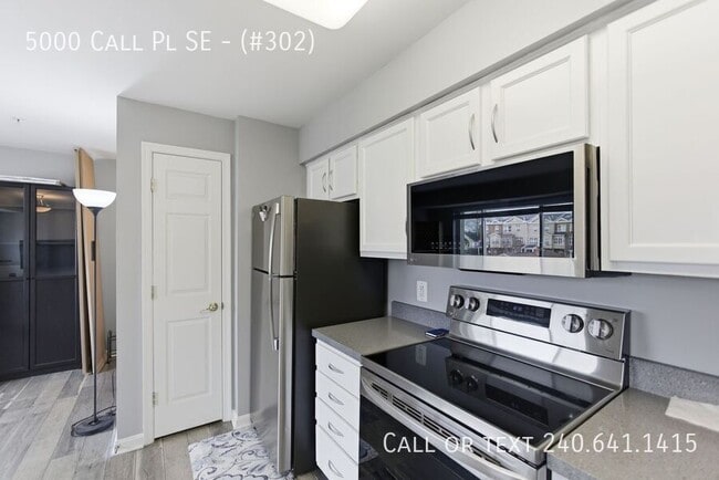 Building Photo - 5000 Call Pl SE