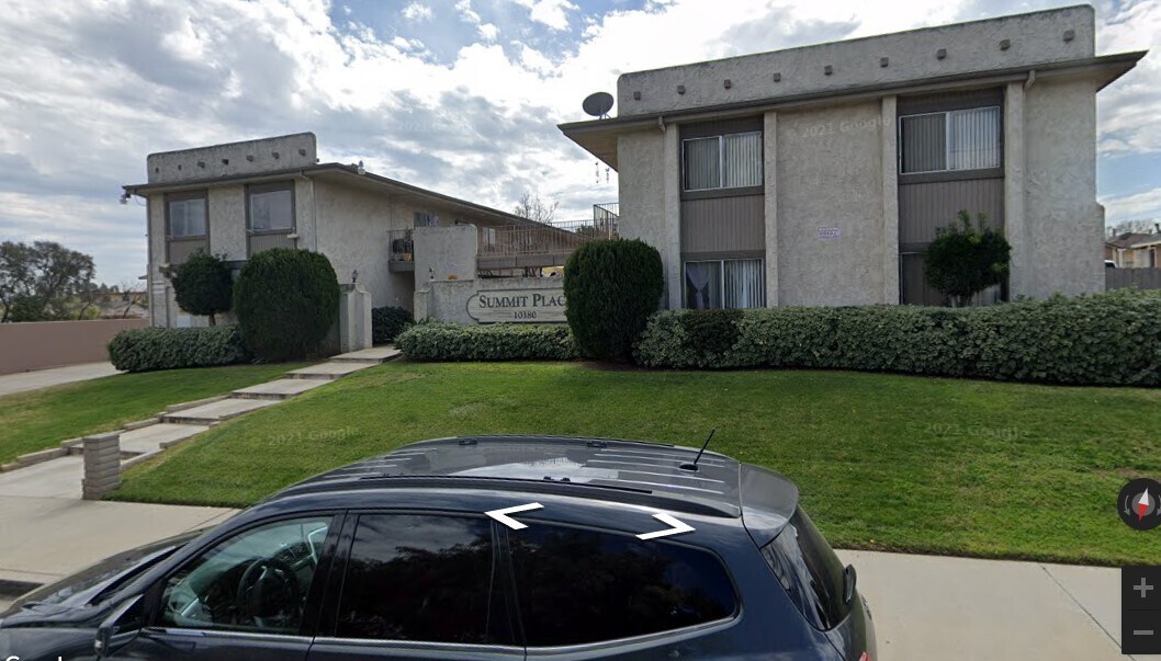 Primary Photo - 10380 Gould St