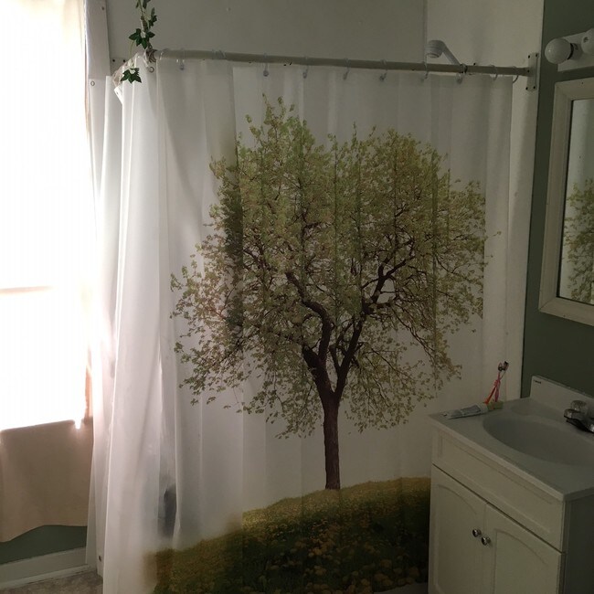 Foto del edificio - 605 12th Ave