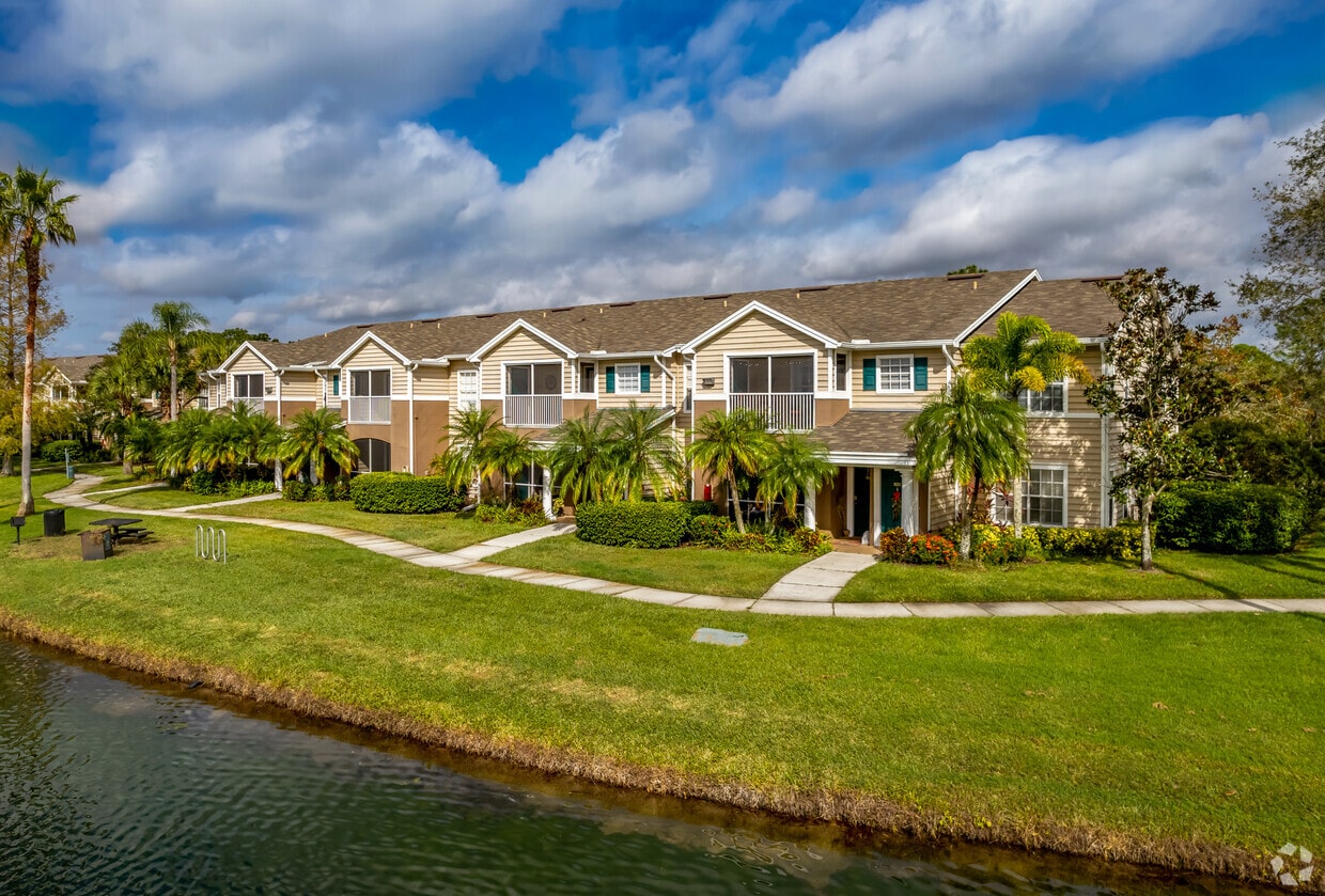 Colonial Village at TownPark Apartments in Lakewood Ranch, FL