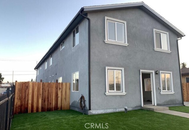 Foto del edificio - 220 W 112th St