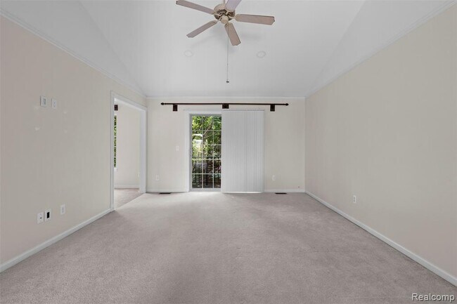 Foto del edificio - 45815 Grant Ct