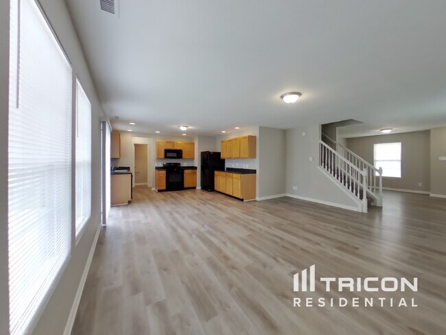 Foto del edificio - 3032 W Longbranch Dr