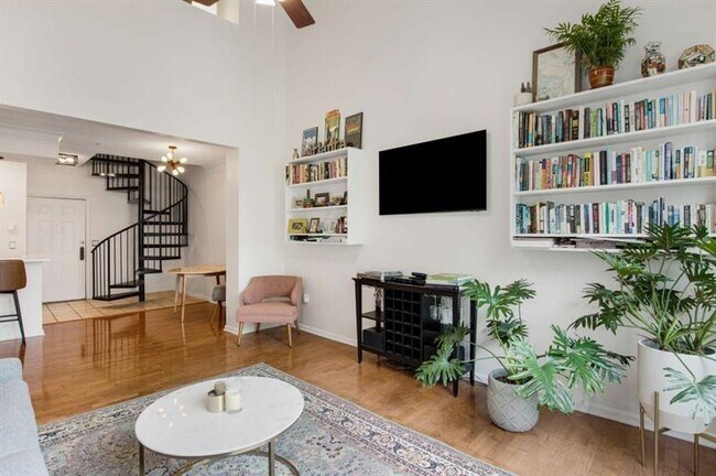 Foto del edificio - 955 Juniper St NE