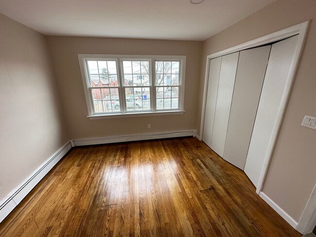 Foto del edificio - 23 Allview Ave