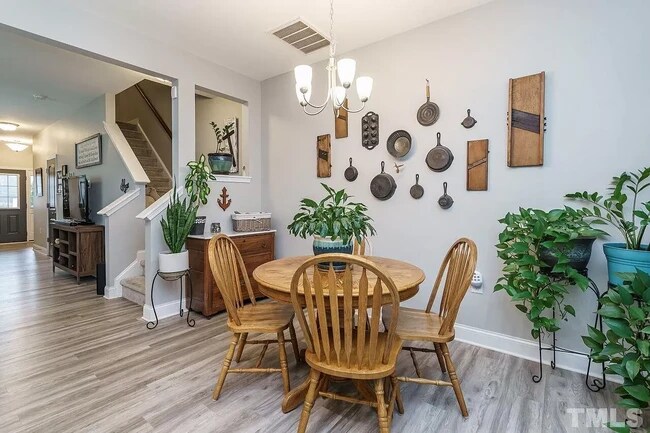 Building Photo - 100 Polaris Ave