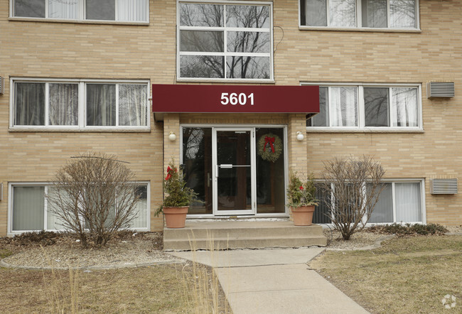 Building Photo - New Hope Garden Apartments