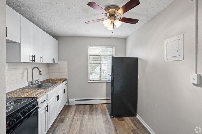 Interior Photo - South Hills Apartments