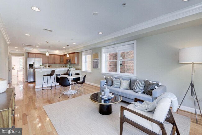 Foto del edificio - 5511 Colorado Ave NW