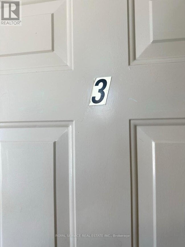 Building Photo - 197 Walton St