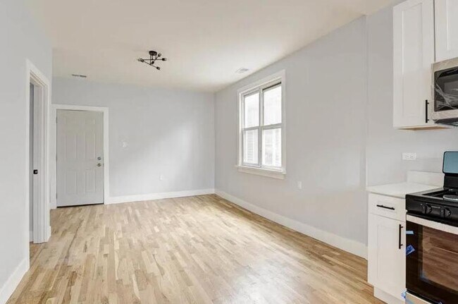 Foto del edificio - 1626 N Washtenaw Ave