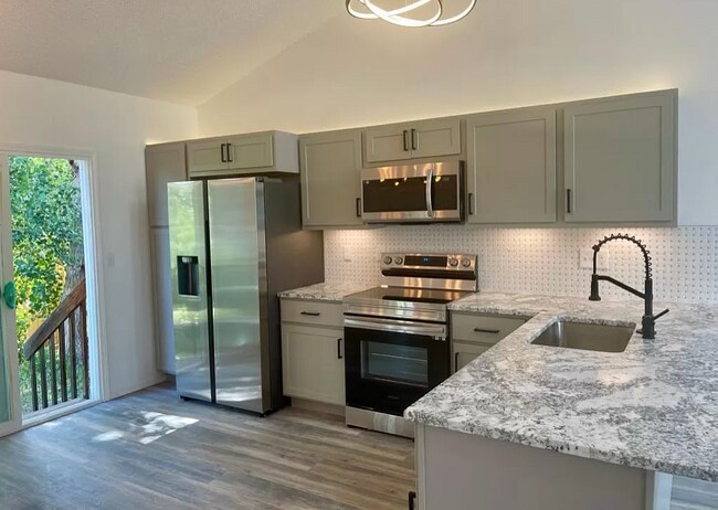 Foto del edificio - 8310 Turkey Run Dr