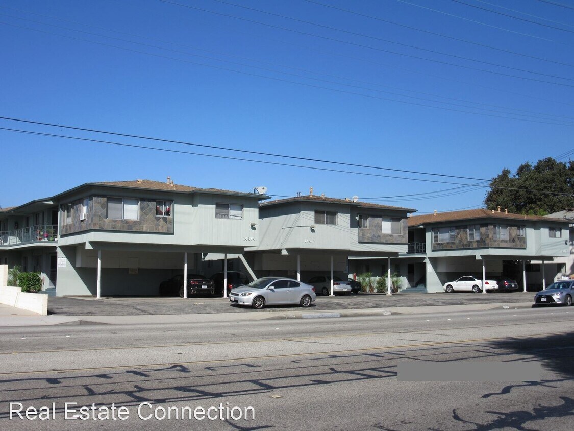 Primary Photo - 14803-14815 Prairie Ave