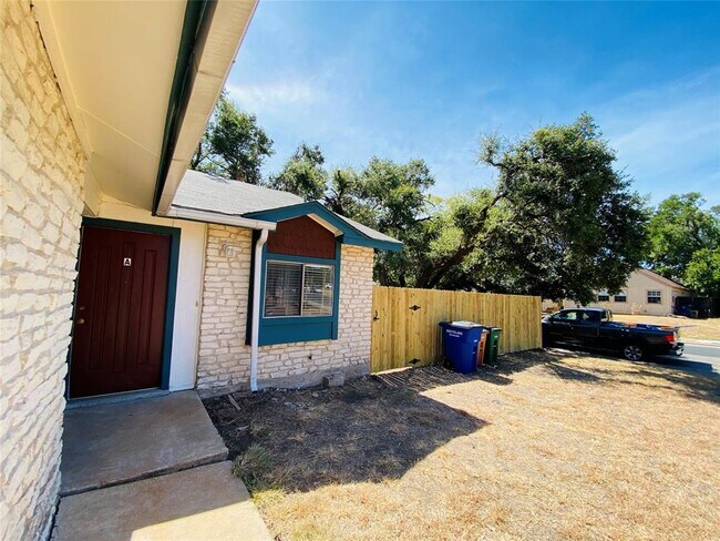 Building Photo - 12601 Teague Trail