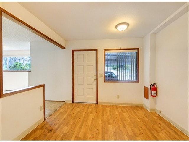 Building Photo - 13735 Greenwood Ave N