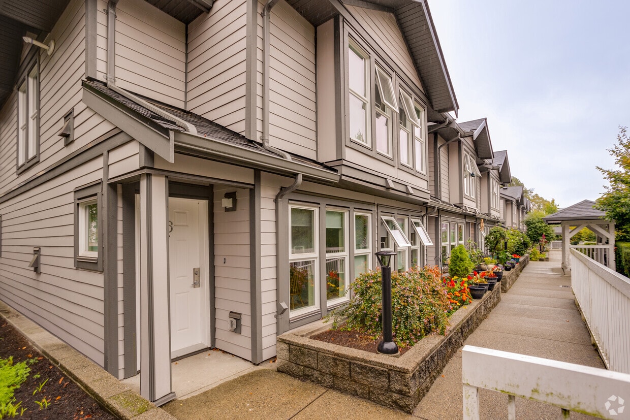 Building Photo - JS Woodsworth Court II 55+