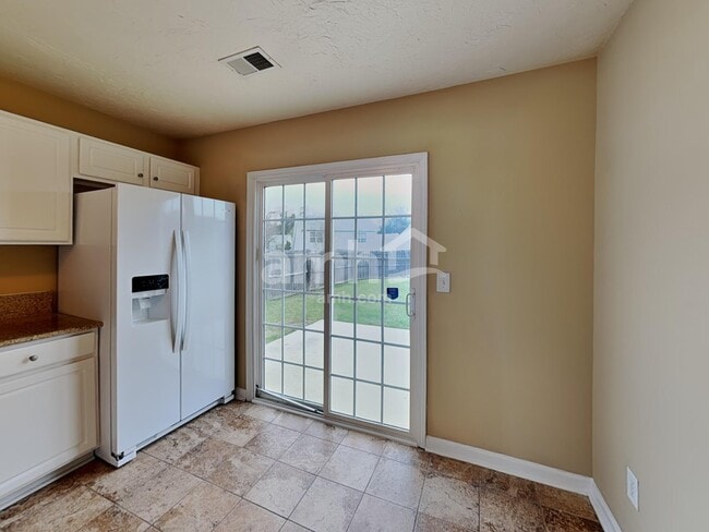 Foto del edificio - 3643 Sunset Hollow Dr