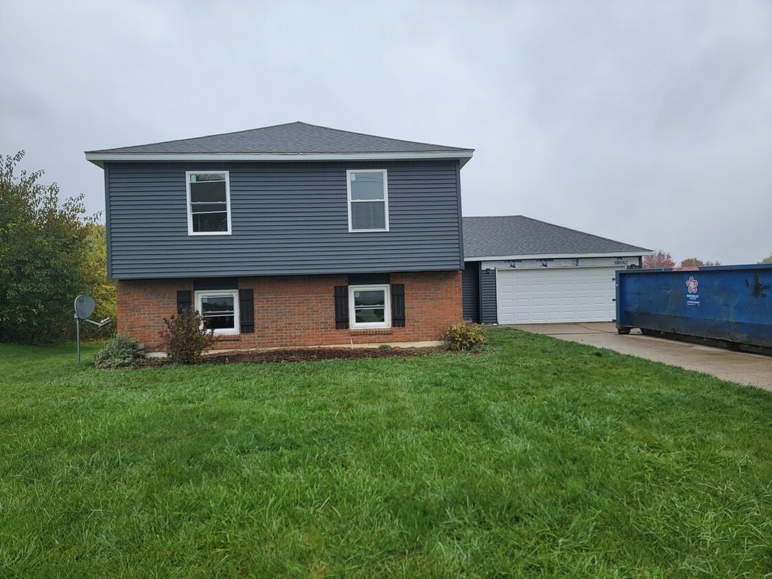 235 W 550 N, Valparaiso, IN 46385 House Rental in Valparaiso, IN